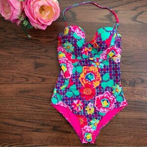Lepel one piece swimsuit with adjustable/removable neck strap, size S